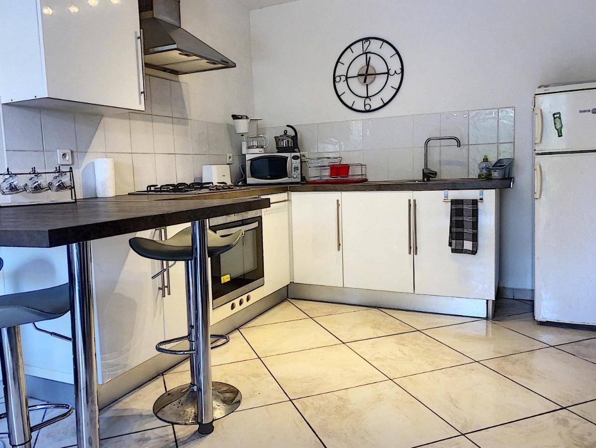 Grand Appartement Spacieux A 5 Min Du Centre Ville 阿雅克肖 外观 照片