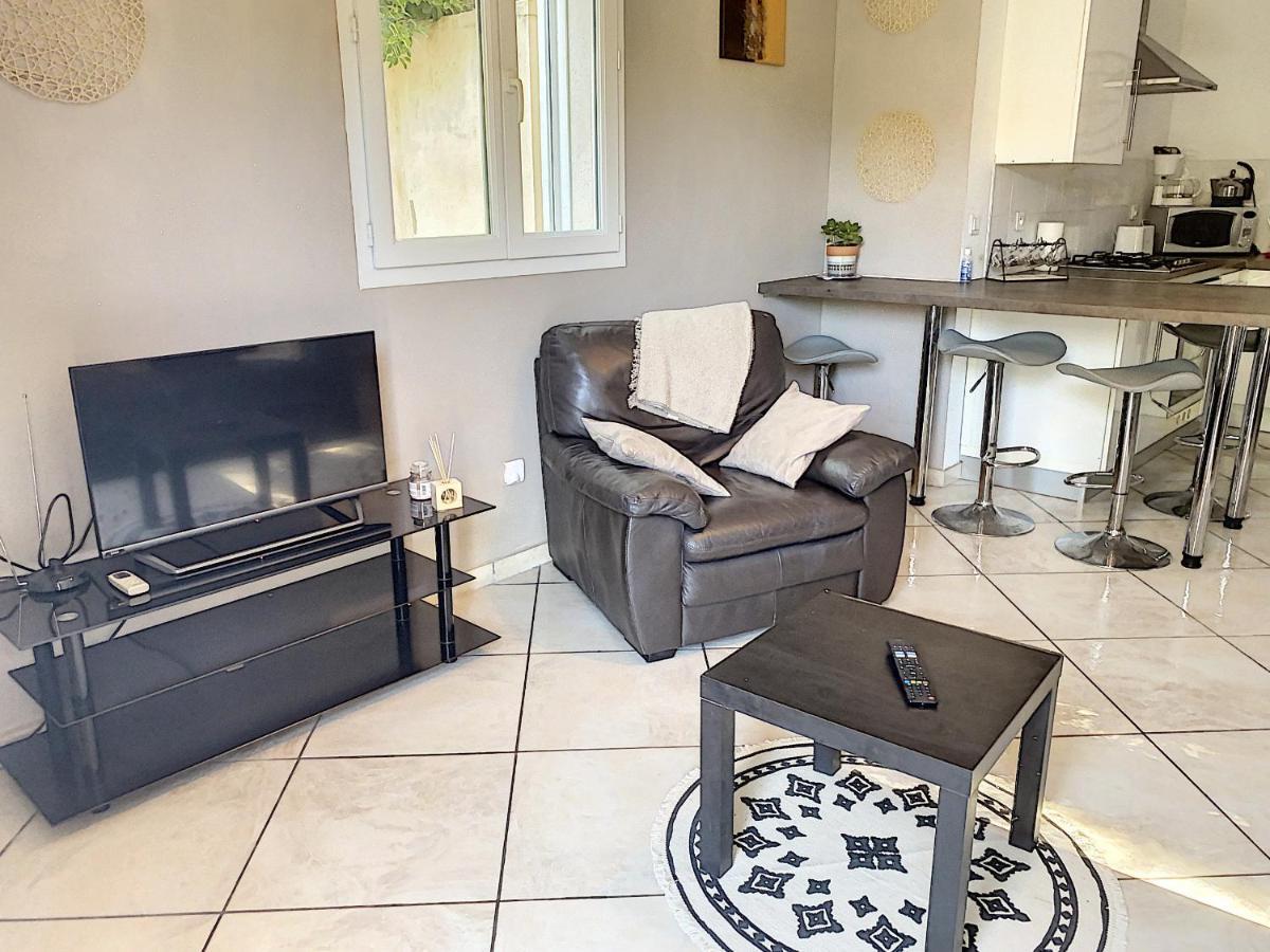 Grand Appartement Spacieux A 5 Min Du Centre Ville 阿雅克肖 外观 照片